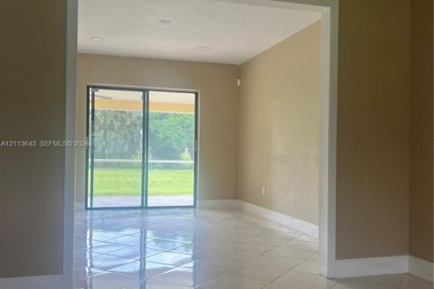 Casa en alquiler en Davie, Florida, 3 dormitorios, 177.26 m2 № 2435292 - foto 8