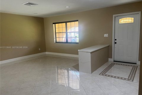 Casa en alquiler en Davie, Florida, 3 dormitorios, 177.26 m2 № 2435292 - foto 6