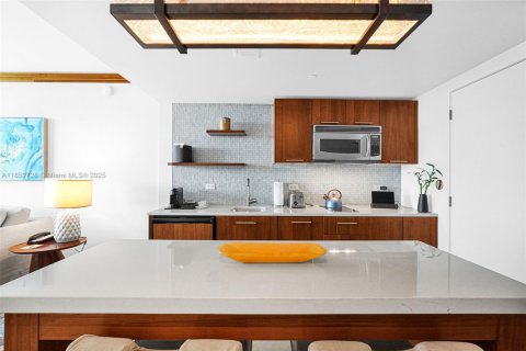 Condominio en venta en Miami Beach, Florida, 1 dormitorio, 61.5 m2 № 1874952 - foto 8