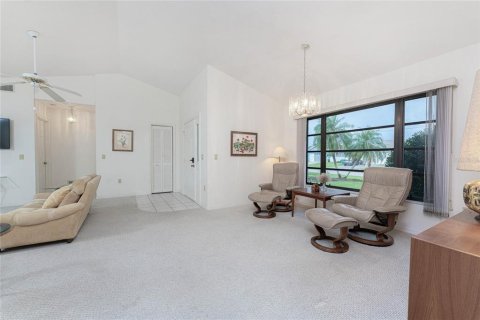 Villa ou maison à vendre à Rotonda, Floride: 3 chambres, 160.91 m2 № 2125553 - photo 5
