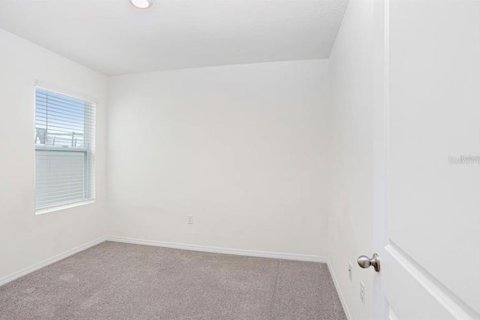 House in Wesley Chapel, Florida 3 bedrooms, 140.84 sq.m. № 2201888 - photo 15