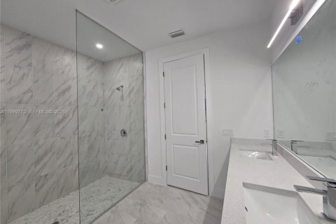 Casa en alquiler en Lehigh Acres, Florida, 3 dormitorios, 145.11 m2 № 2057993 - foto 15