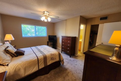 Condo in Boynton Beach, Florida, 2 bedrooms № 2146678 - photo 11