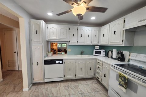 Condo in Boynton Beach, Florida, 2 bedrooms № 2146678 - photo 7