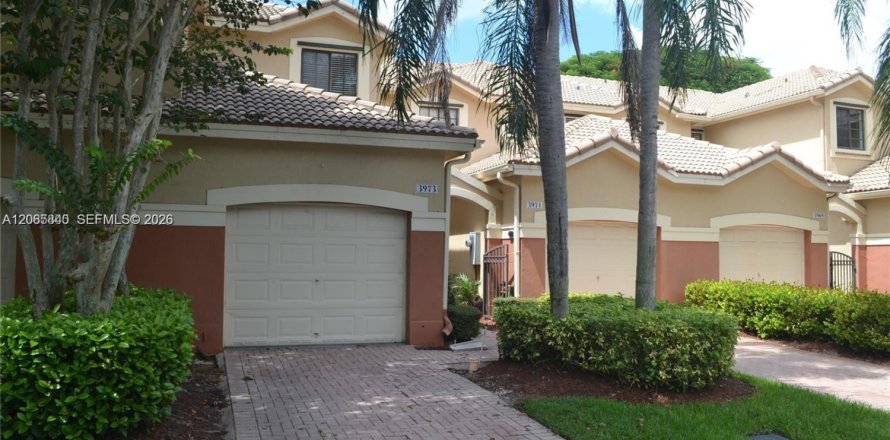 Touwnhouse à Weston, Floride 3 chambres, 149.11 m2 № 2288784