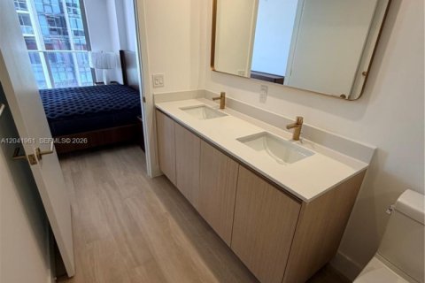 Copropriété à louer à Miami, Floride: 1 chambre № 2184432 - photo 16