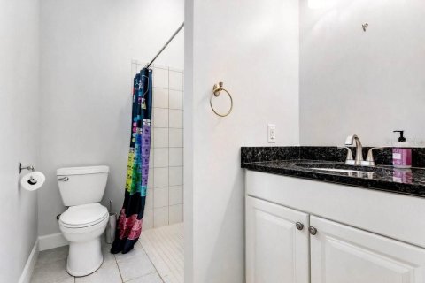 Купить виллу или дом в Оклаваха, Флорида 9 комнат, 379.78м2, № 2150720 - фото 22