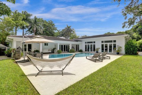 Villa ou maison à Coral Gables, Floride 4 chambres, 263.29 m2 № 2186621