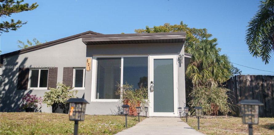 Casa en Oakland Park, Florida 3 dormitorios, 92.72 m2 № 1950161