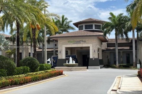 Copropriété à louer à Doral, Floride: 2 chambres, 99.59 m2 № 1931192 - photo 1