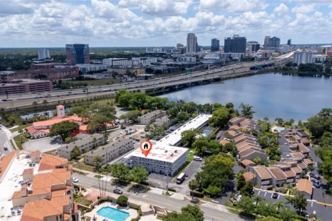 Copropriété à vendre à Orlando, Floride: 2 chambres, 103.21 m2 № 2148505 - photo 9