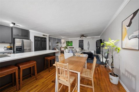 Copropriété à vendre à Orlando, Floride: 2 chambres, 103.21 m2 № 2148505 - photo 18