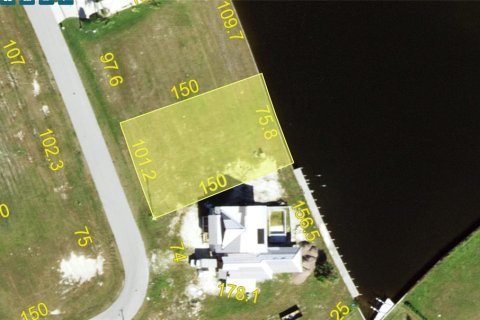 Land in Punta Gorda, Florida № 1879409 - photo 2