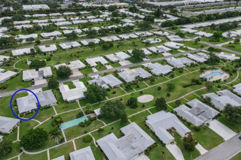 Condo in Bradenton, Florida, 2 bedrooms  № 2239645 - photo 7