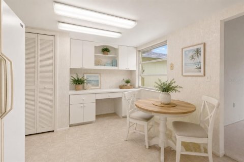 Condo in Bradenton, Florida, 2 bedrooms  № 2239645 - photo 25
