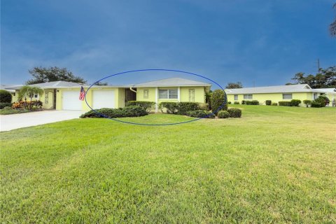 Condo in Bradenton, Florida, 2 bedrooms  № 2239645 - photo 14