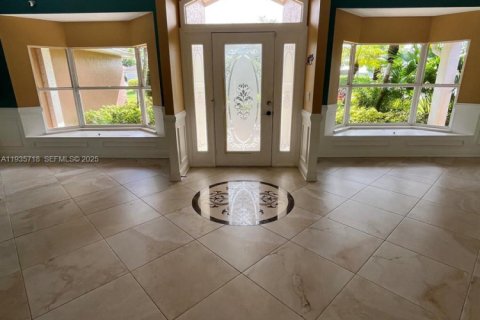 House in Port St. Lucie, Florida 4 bedrooms, 230.96 sq.m. № 2055149 - photo 10