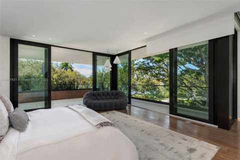 Villa ou maison à vendre à Coral Gables, Floride: 8 chambres, 1141.95 m2 № 1921647 - photo 10