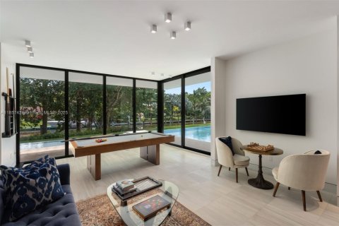 Villa ou maison à vendre à Coral Gables, Floride: 8 chambres, 1141.95 m2 № 1921647 - photo 9