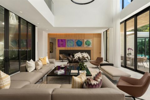 Villa ou maison à vendre à Coral Gables, Floride: 8 chambres, 1141.95 m2 № 1921647 - photo 4