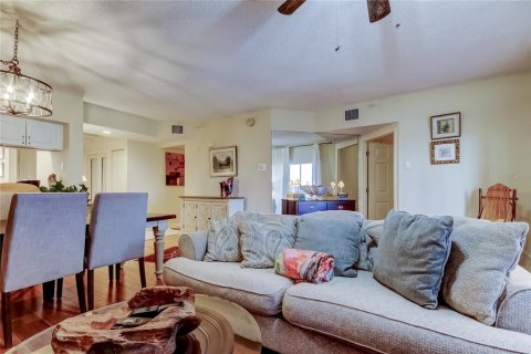 Copropriété à vendre à Seminole, Floride: 3 chambres, 148.18 m2 № 2099432 - photo 20
