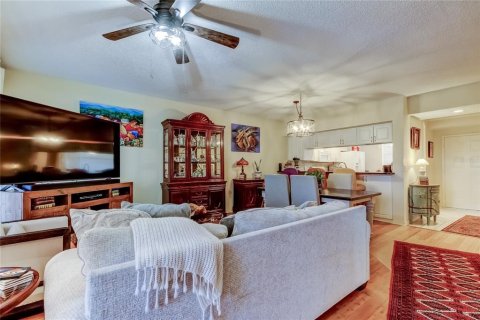 Copropriété à vendre à Seminole, Floride: 3 chambres, 148.18 m2 № 2099432 - photo 24