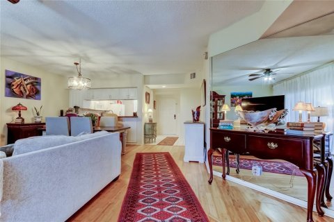 Copropriété à vendre à Seminole, Floride: 3 chambres, 148.18 m2 № 2099432 - photo 25