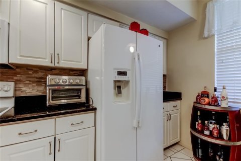Copropriété à vendre à Seminole, Floride: 3 chambres, 148.18 m2 № 2099432 - photo 9