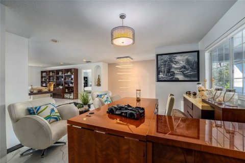 Casa en venta en Winter Garden, Florida, 5 dormitorios, 341.23 m2 № 1448345 - foto 8