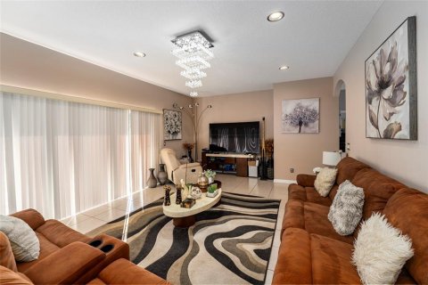 Casa en venta en Winter Garden, Florida, 5 dormitorios, 341.23 m2 № 1448345 - foto 15