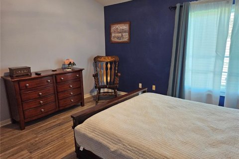 Condo in Sun City Center, Florida, 2 bedrooms  № 1549800 - photo 16