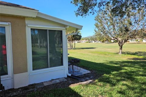 Condo in Sun City Center, Florida, 2 bedrooms  № 1549800 - photo 4