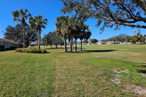 Condo in Sun City Center, Florida, 2 bedrooms  № 1549800 - photo 5