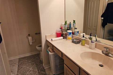 Condo in Sun City Center, Florida, 2 bedrooms  № 1549800 - photo 18