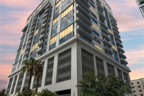 Condo à Orlando, Floride, 2 chambres  № 2302838