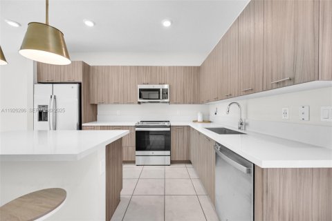 Купить кондоминиум в Дорал, Флорида 4 спальни, 139.91м2, № 1984499 - фото 5