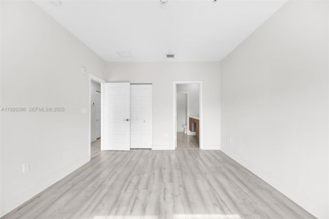 Купить кондоминиум в Дорал, Флорида 4 спальни, 139.91м2, № 1984499 - фото 29