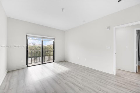 Купить кондоминиум в Дорал, Флорида 4 спальни, 139.91м2, № 1984499 - фото 27