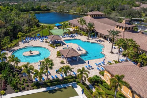 House in Venice, Florida 2 bedrooms, 195.28 sq.m. № 1565210 - photo 26