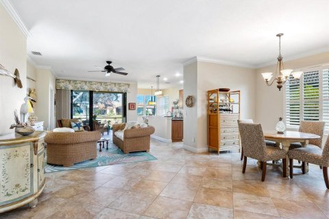 House in Venice, Florida 2 bedrooms, 195.28 sq.m. № 1565210 - photo 3