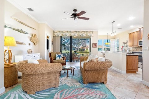 House in Venice, Florida 2 bedrooms, 195.28 sq.m. № 1565210 - photo 4