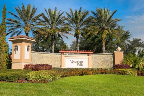 House in Venice, Florida 2 bedrooms, 195.28 sq.m. № 1565210 - photo 25