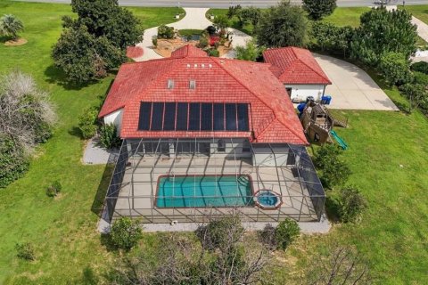 House in Hernando, Florida 4 bedrooms, 361.02 sq.m. № 2400404 - photo 7
