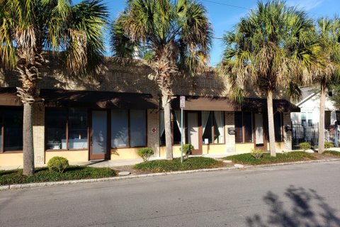 Commercial property in Jacksonville, Florida 92.9 sq.m. № 765840 - photo 1