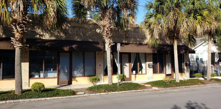 Commercial property in Jacksonville, Florida 92.9 sq.m. № 765840
