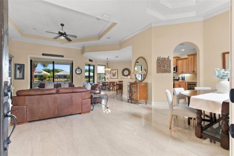 House in Palm Coast, Florida 4 bedrooms, 203.83 sq.m. № 2394439 - photo 23