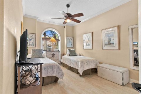 House in Palm Coast, Florida 4 bedrooms, 203.83 sq.m. № 2394439 - photo 14