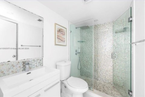 Condominio en venta en Miami, Florida, 2 dormitorios, 71.26 m2 № 1776180 - foto 2