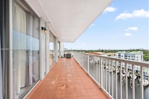 Condominio en venta en Miami, Florida, 2 dormitorios, 71.26 m2 № 1776180 - foto 8