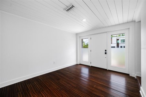 Villa ou maison à vendre à Tampa, Floride: 3 chambres, 189.99 m2 № 2351466 - photo 7